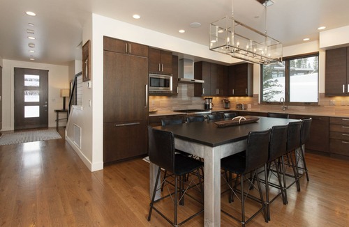 Big Sky Cabin | Big Sky Vacation Rentals: Silvertip 22 Alpine Bend