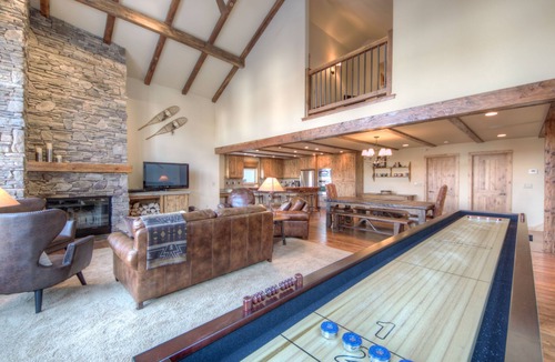 Big Sky House | Big Sky Vacation Rentals: Black Eagle 25