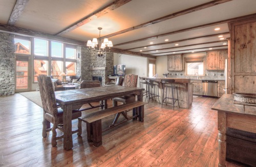 Big Sky House | Big Sky Vacation Rentals: Black Eagle 25