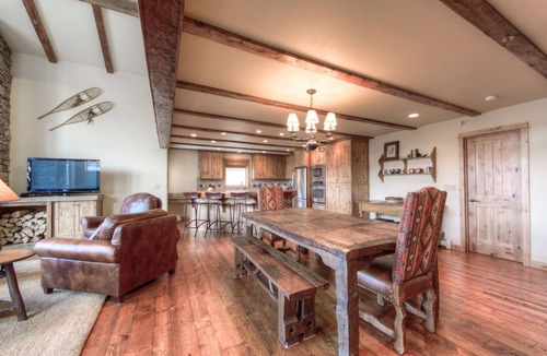 Big Sky House | Big Sky Vacation Rentals: Black Eagle 25