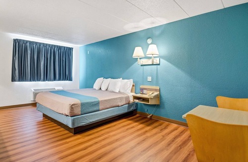 Big Springs Hotel | Big Springs Inn