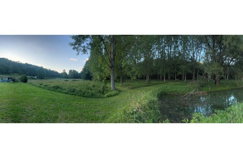 Saint-Cernin-de-lHerm Cabin | Big tent in a green setting!