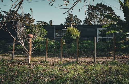 Riverhead Cottage | Big Tiny Home Farm Stay