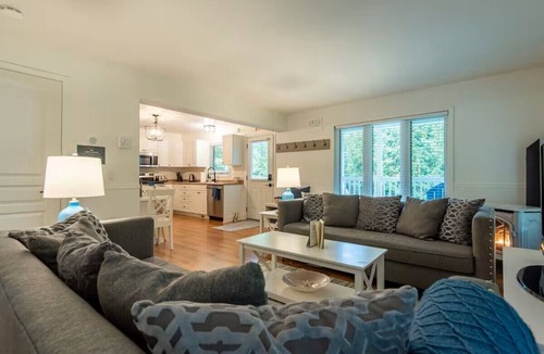 Tobermory House | Big Tub Paradise - Tranquil Oasis Surrounded by Nature