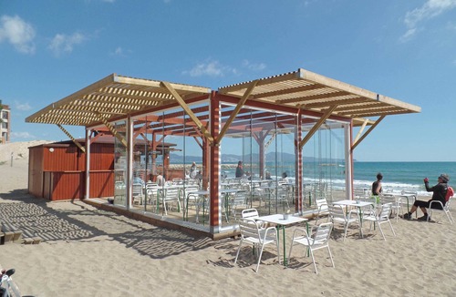 L'Escala Villa | BIG VILLA FOR 8 PRIVATE SWIMMING POOL FREE WIFI 550M BEACH AND VILLAGE