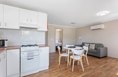 Moama Cabin | BIG4 Moama Holiday Park