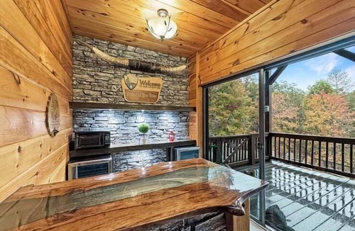Necowa Cove Cabin | Bigfoot of Blue Ridge - Mountain View above Blue Ridge Lake | Hot Tub | Movie Room | Pool Table