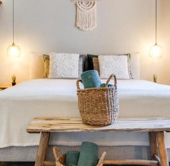 Darligen Apartment | Bijou du Lac - mit Pool und Privatstrand