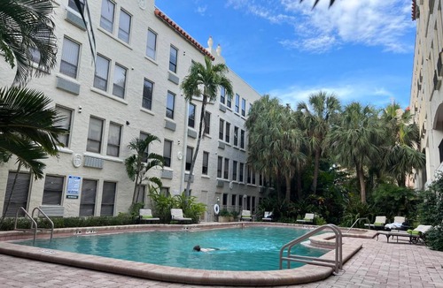 Palm Beach Apartment | BIJOU TERRACE - Palm Beach - Pool - Beach
