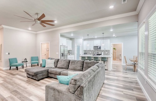 Bella Vista House | Bike-Friendly Retreat with Fenced Yard & Trails