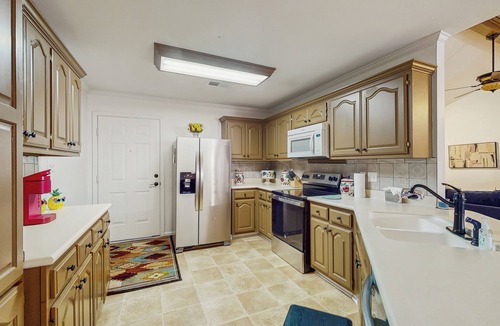 Conway House | Biker & Hikers Haven! Conway Home < 1 Mi to Trails