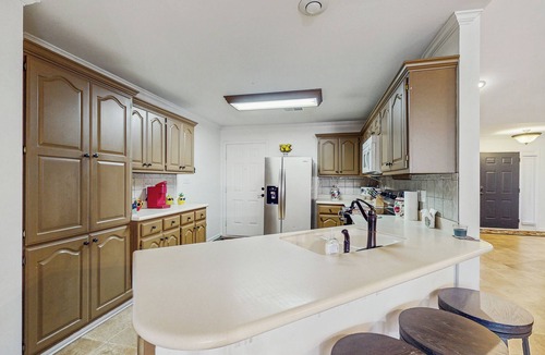 Conway House | Biker & Hikers Haven! Conway Home < 1 Mi to Trails