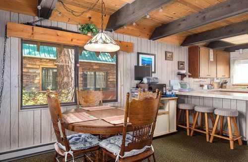 Tahoma Cabin | Bikes + Kayak Avail! Authentic Cabin in Friendly West Shore - "Mirthwood Den"