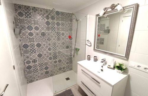 Parc de Mont-roig Apartment | Bikini - Nice apartment in 1st line, side sea view