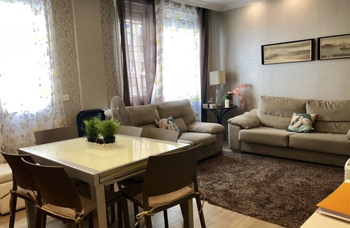 Basurtu Apartment | Bilbao Center - Charming & cozy apartment. Dry cleaning bed linen and towels.