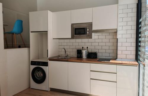 Rekaldeberri House | Bilbao ROOMS & KITCHEN Rekalde