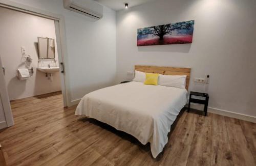 Rekaldeberri House | Bilbao ROOMS & KITCHEN Rekalde