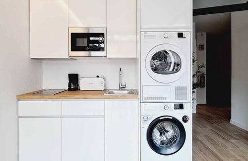 Santutxu House | Bilbao rooms & kitchen Santutxu