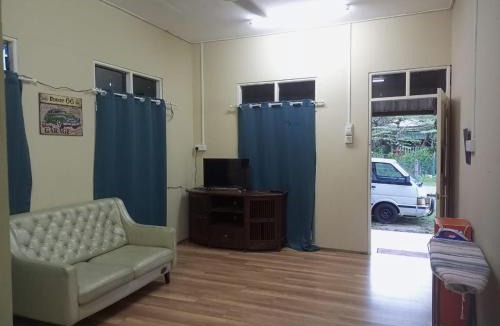 Kampung Gong Datok House | Bilik Bajet RM70-RM90