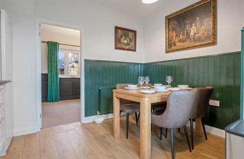 Foxton House | Billiards Room