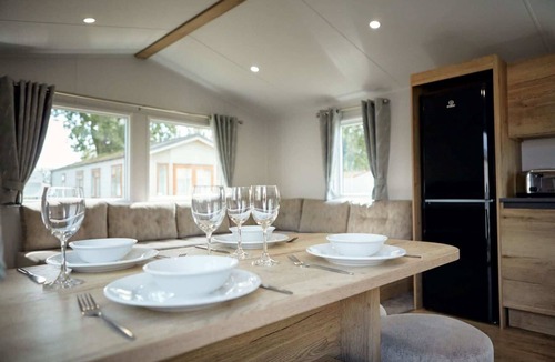 Great Houghton Ski Chalet | Billing Aquadrome Silver 3 Bed Caravan CD25