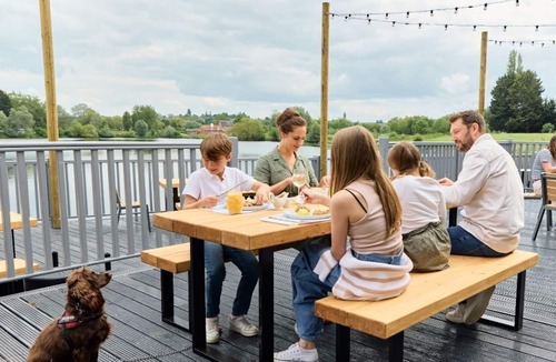 Great Houghton Ski Chalet | Billing Aquadrome Silver 3 Bed Caravan NB21