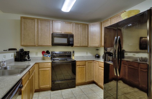 Pigeon Forge Condo | Billy's Mountain Blessing w/Pools, Hot tub, Balcony & Arcade Game. 2 King beds
