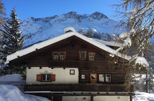 Champfer Apartment | Bindschedler