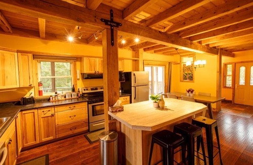 Colpoys Bay House | Binge Susets at Whiskey Harbour Villa