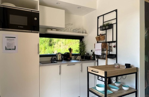 Orbey Hostel | Binomial Tiny House Aigle et Céphée