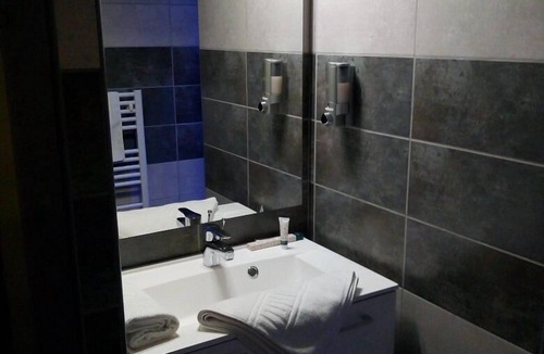 Saint-Vulbas Hotel | Bio Motel