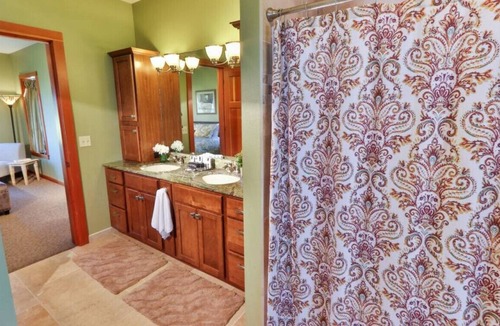 Milton-Freewater House | Birch Creek Vineyard · Birch Creek Vineyard - Stunning Views