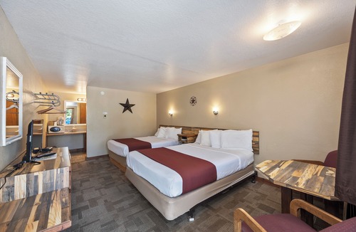 Cascade Hotel | Birch Glen Hotel