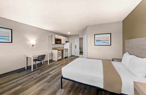 Columbia Hotel | Birch Hill Suites Columbia
