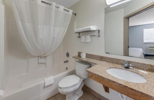 Beavercreek Hotel | Birch Hill Suites Dayton-WP AFB