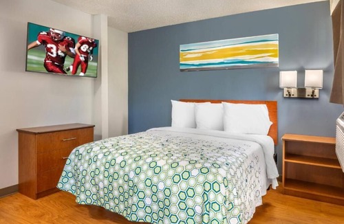 Jeffersontown Hotel | Birch Hill Suites Louisville
