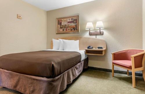 South Bend Hotel | Birch Hill Suites - South Bend