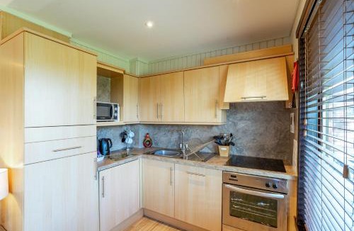 Newton Stewart Cabin | Birch Lodge