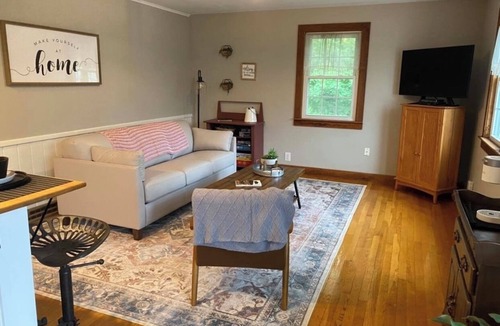 Sanbornton House | Birch Rise Farm ~ Farm Stay