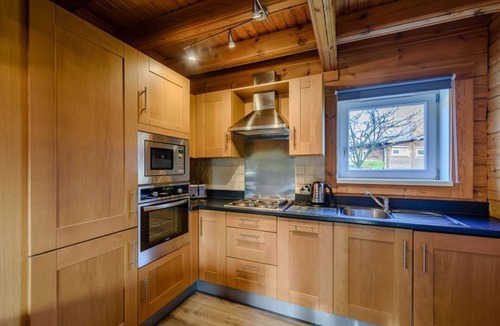 Carlton Miniott Cabin | Birch Spa, Woodland Lakes