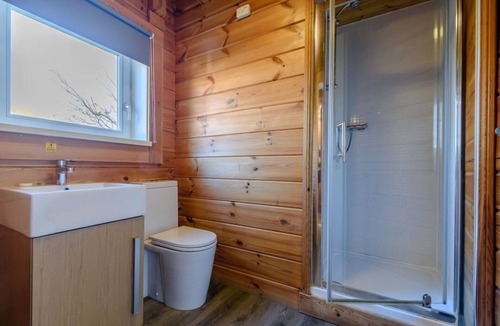 Carlton Miniott Cabin | Birch Spa, Woodland Lakes