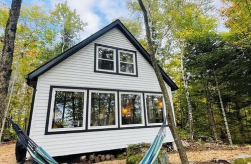 Kearney Cabin | Birchcliff Retreats - Clifftop Cabin -B-