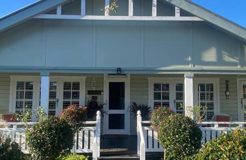 Taree Bed & Breakfast | BIRCHES B&B