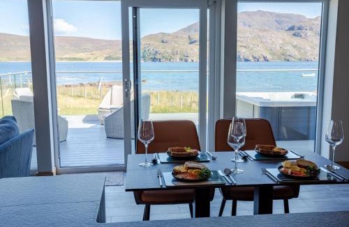 Garve House | Birches Lodge with Hot Tub