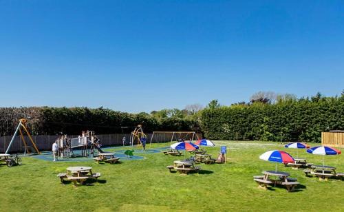 Isle of Thanet House | Birchington Vale Arizona