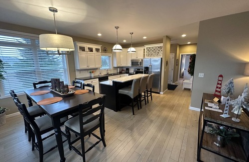 Sister Bay Hotel | Birchwood Lodge