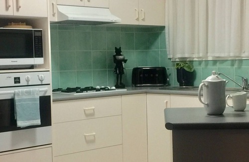 Maryborough Apartment | Bird Abode Accommodation in central Maryborough