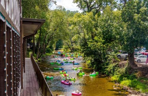 Sautee Nacoochee House | Bird Haus