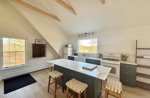 Mid-Coast and Islands Apartment | Bird Watching Paradise @ Waterfront Harpswell with Private Deck