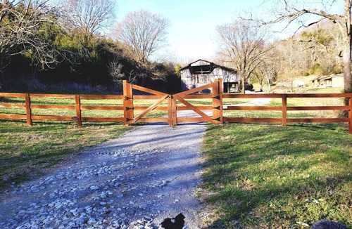 Macon Cabin | BirdDog Farm Cabin #2